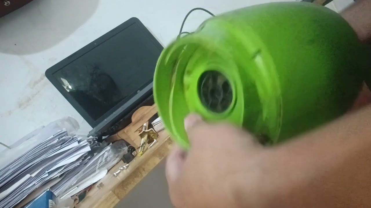 Meperbaiki blender Habis Carbon brush. 