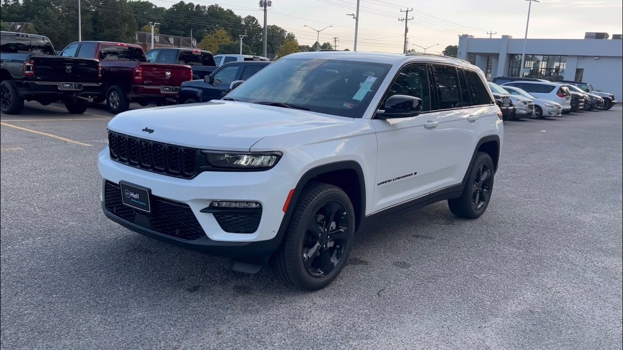 2023 Jeep Grand Cherokee Limited 4x4 | Hall VB CDJR