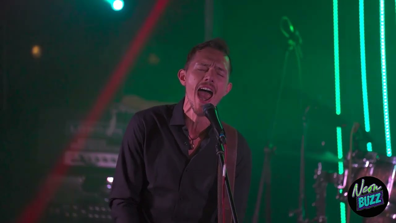 Neon Buzz - Jolene (cover) live at De Nacht van Strijp S