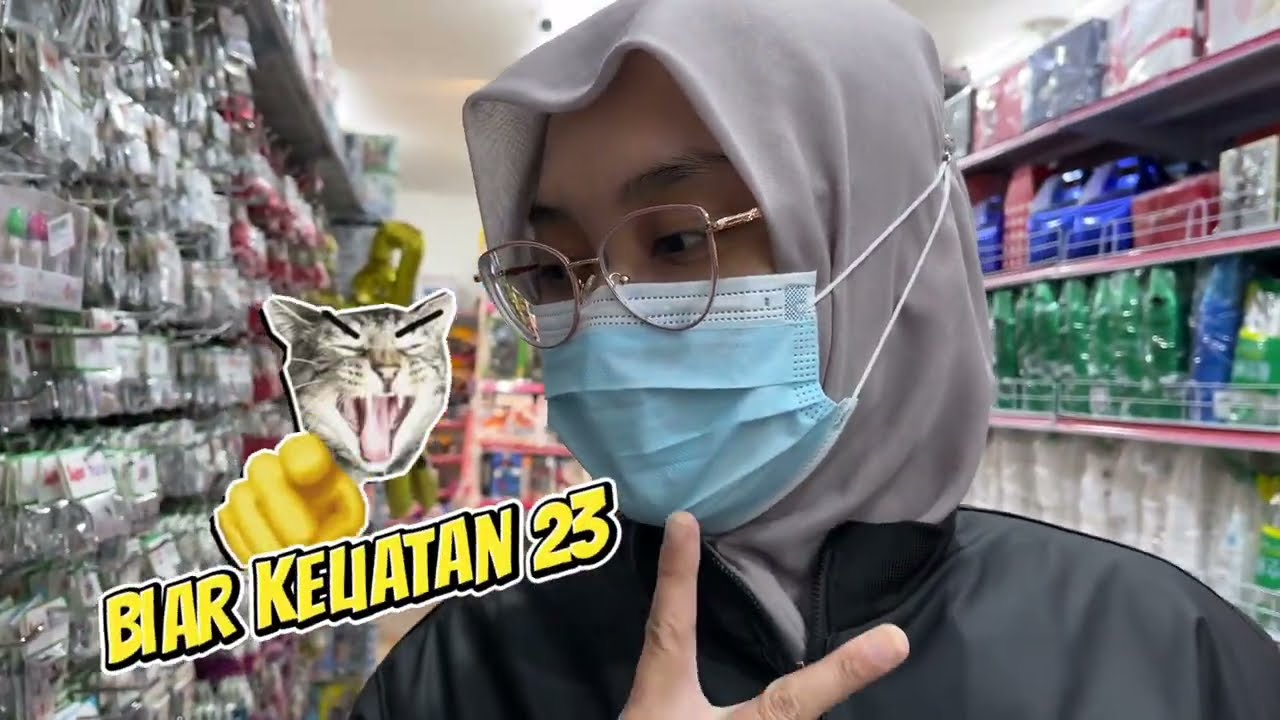RANDOM MINI VLOG~ GIFT HUNT!