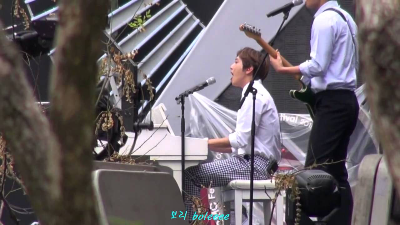 150905  DMC 페스티벌 -  CNBLUE Rehearsal (정용화 Yonghwa focus)