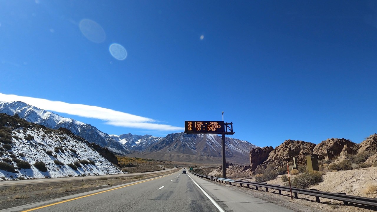 Bishop, California to the Mammoth Lakes Turn Off | Early Season October Snow!