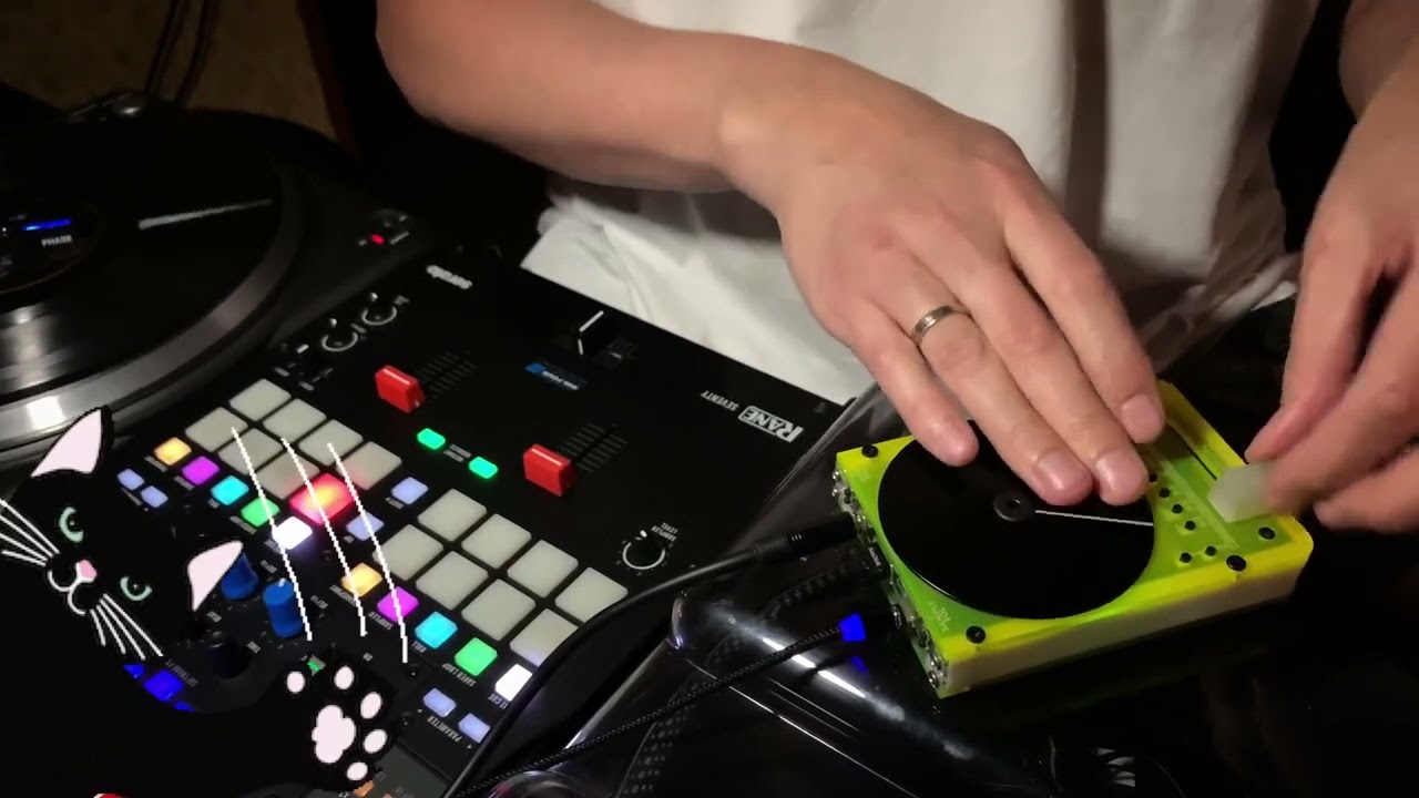 Test SC500 Digital Scratch Instrument