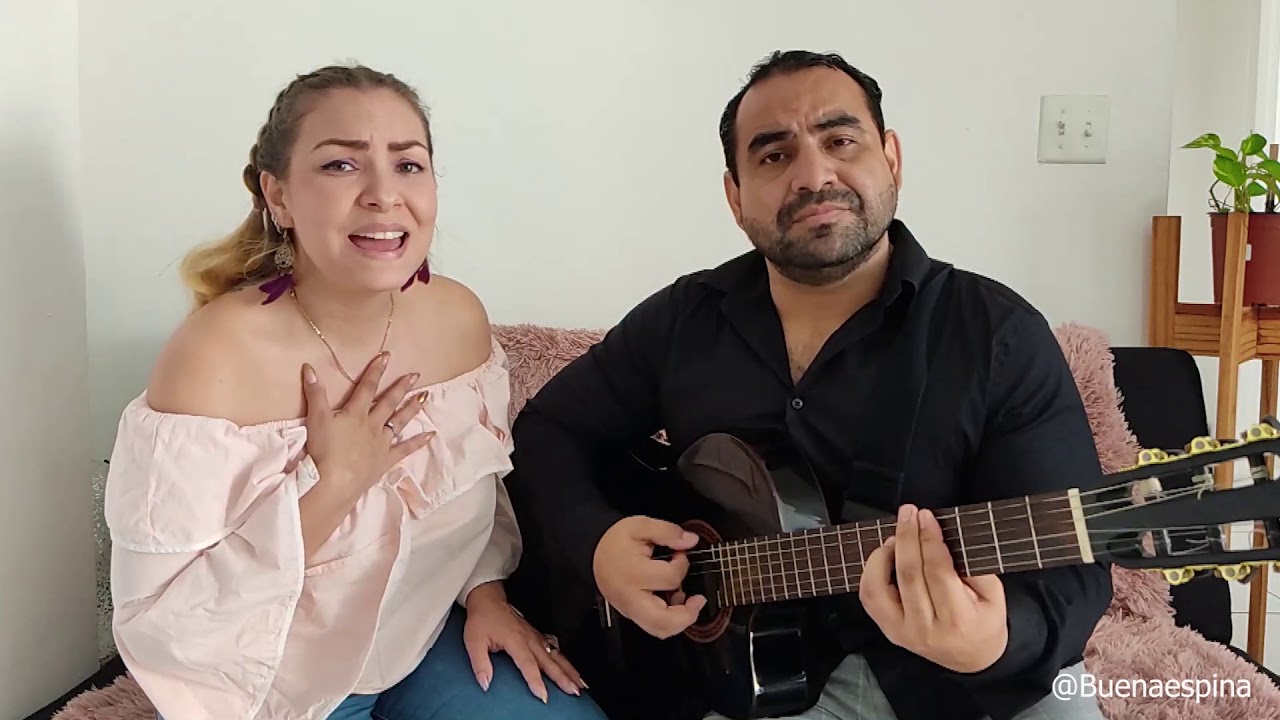 De mi enamórate - Daniela Romo - Autoría Juan Gabriel  (Cover)