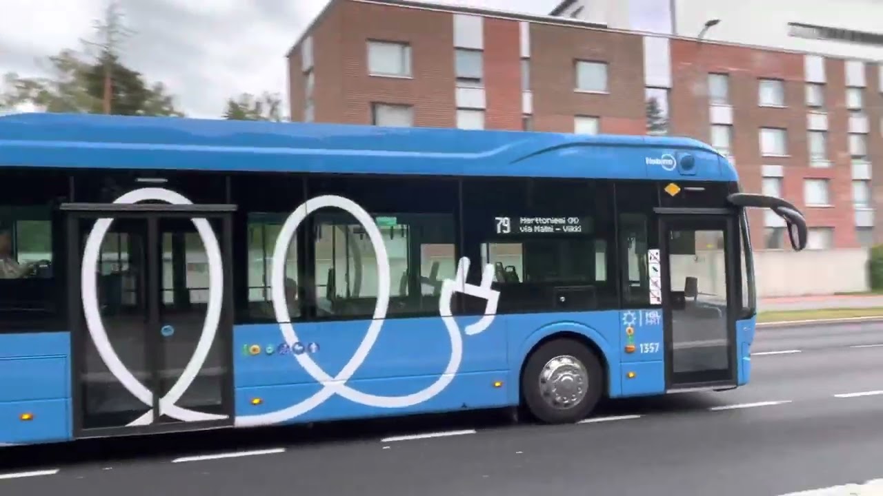 Bus 79 at Tapulinkaupungintie | Bussi 79 Tapulinkaupungintiellä #buses #transport #finland