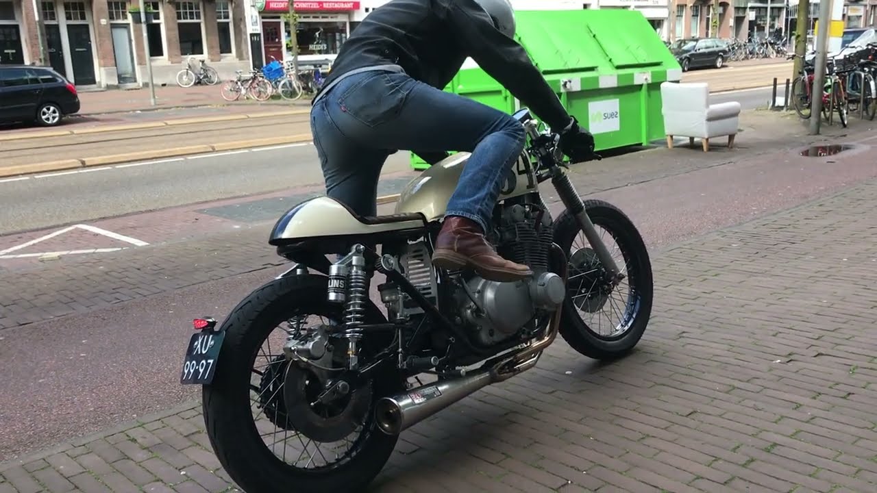 Rusty Gold Moto Catwalk: Classic Suzuki GS750 Caf&eacute;racer sounds great! #suzuki