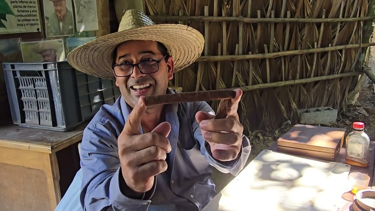 Cuban cigar workshop, Vi&ntilde;ales, Nov. 2025