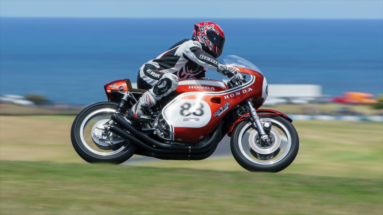 Phillip Island Classic Motorcycle racing 2017  Including Britten V1000