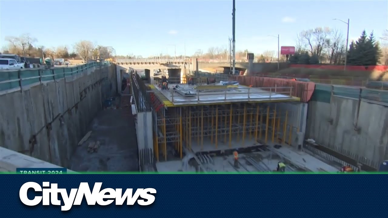 Hazel McCallion LRT tracks being installed, but line to likely miss key 2024 construction date
