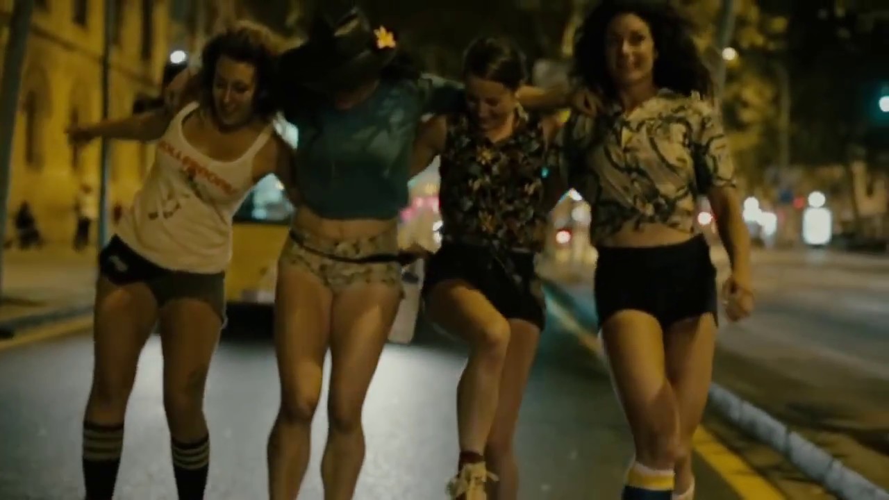 Love is free Ft. Moxi Girls - Roller Girls