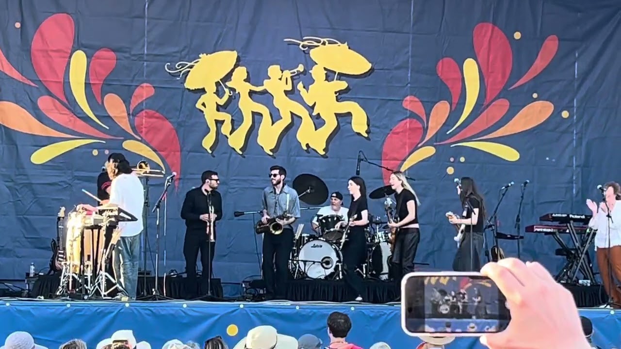 “The Rockin’ “ HAIM - Mustang Sally (NOLA JAZZ 4-27-25)