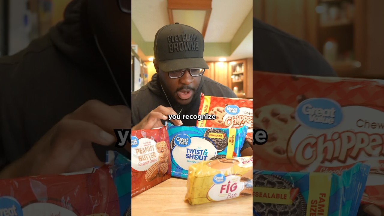 Walmart jacks me off with these knock-offs. #foodreview #cookies #snacks #shorts