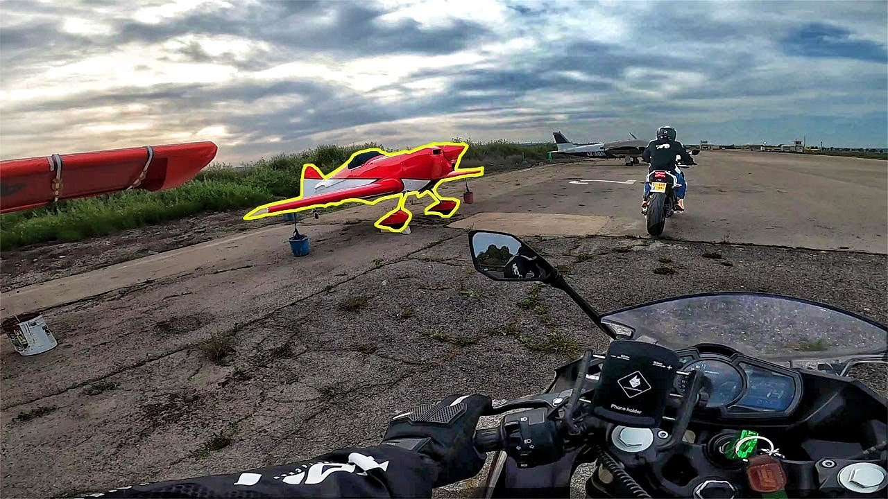 לוקח את הנינג'ה 400 למנחת מטוסים והרי הגלבוע - MotoVlog
