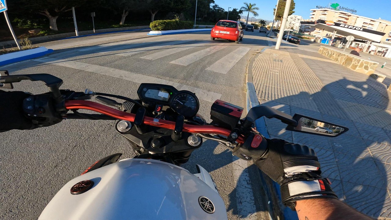 IT'S ALREADY SUMMER IN MALAGA! / YAMAHA XJ6+QUICKSHIFTER (WITHOUT DBKILLER)【POV 4K】