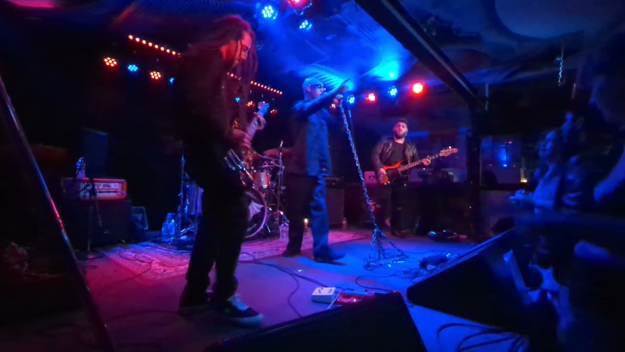 Gvllow - LIVE @ Moe's Alley, Santa Cruz, CA. 7/31/24