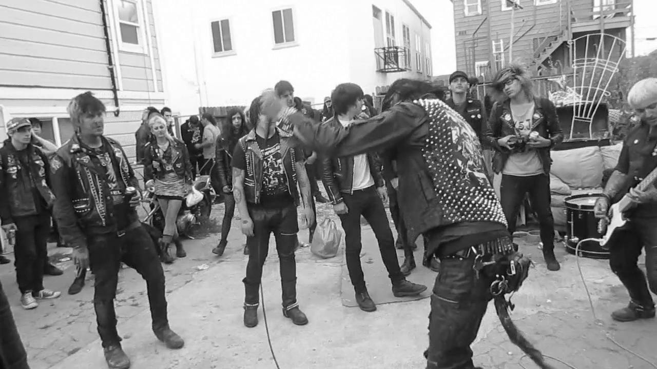 Ssyndröm (live) @ World Rage Center (west Oakland) 2016.6.4 Raw D-beat from Sac