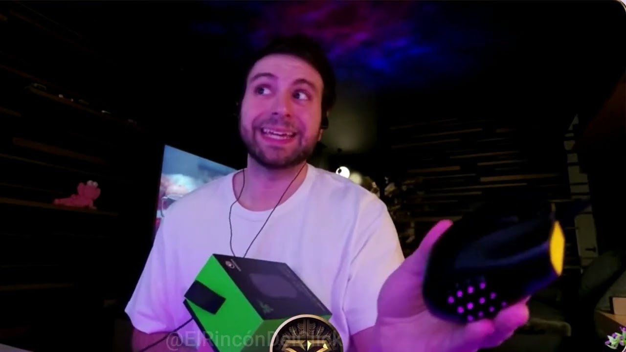 Los nuevos PERIFÉRICOS de VEGETTA que le regalaron LOLITO y WILLY 😮