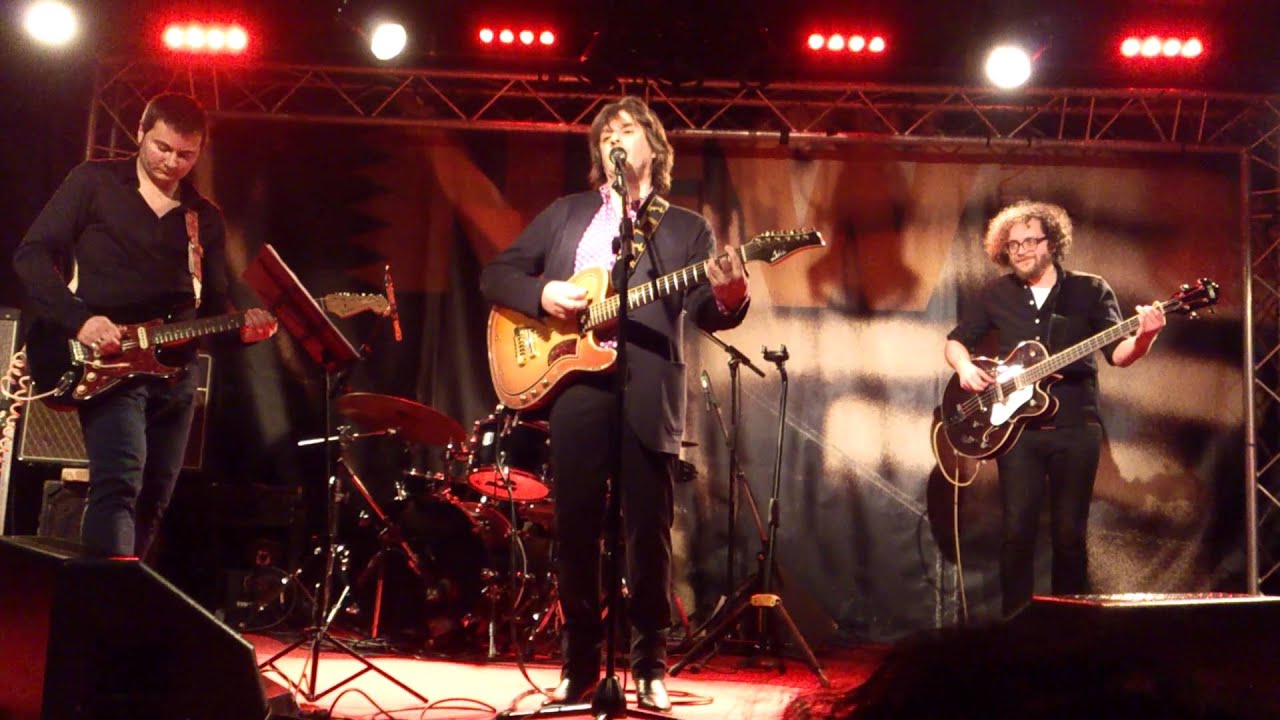Nilda Fernandez- Le gang - (au New Morning-Paris- février 2014)