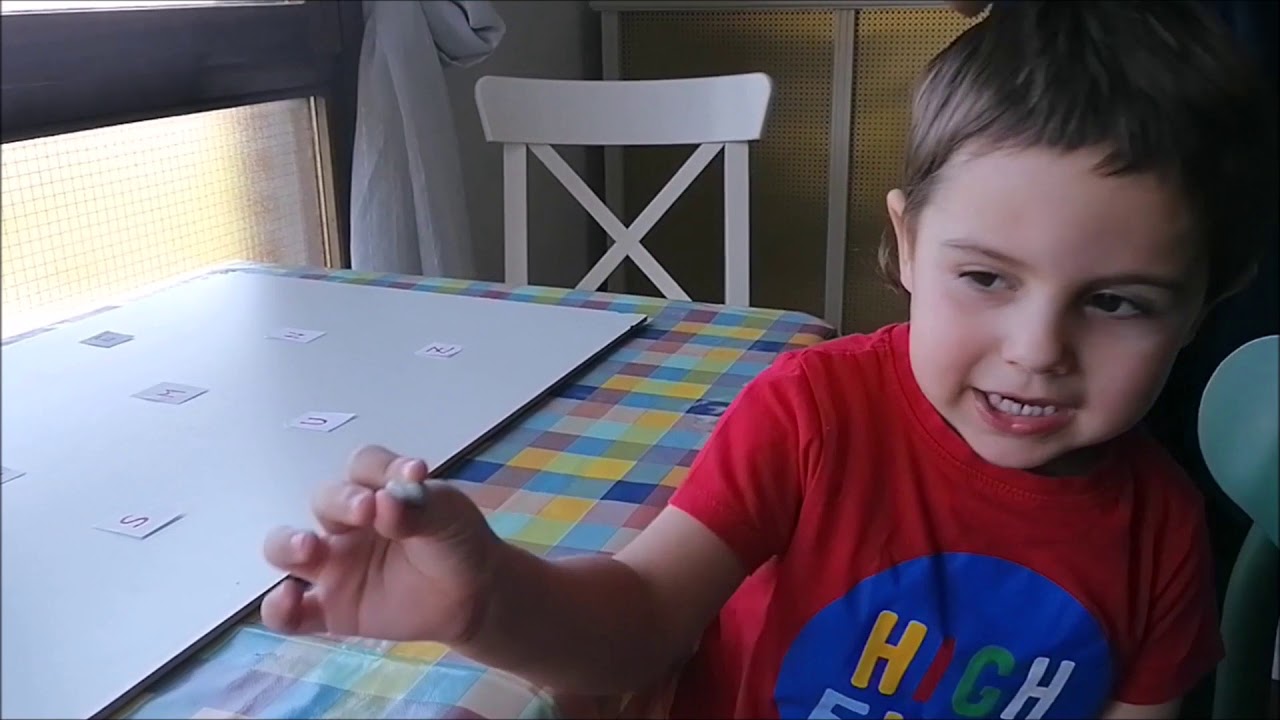 3 URTE: LUGUNEN IZENEKIN JOLASTEN