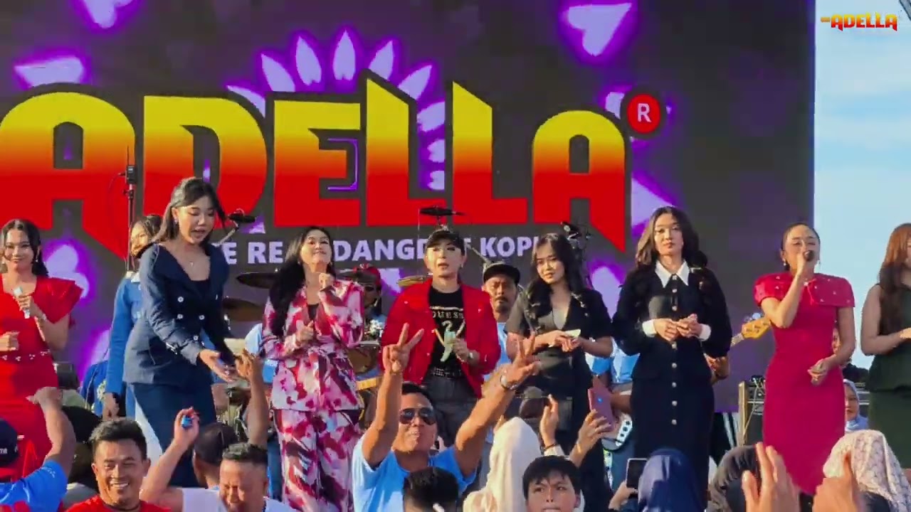 MAWAR HITAM X DI SAYIDAN - ALL ARTIS ADELLA LIVE SOLOKURO LAMONGAN