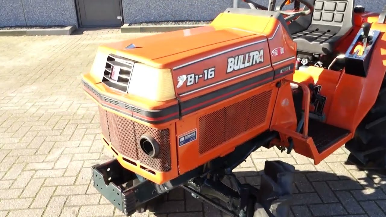 Kubota Bulltra B1-16 4wd / 0702 Draaiuren / Superkruipbak