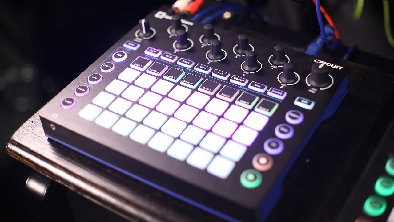 Novation Circuit с Тавиусом Беком