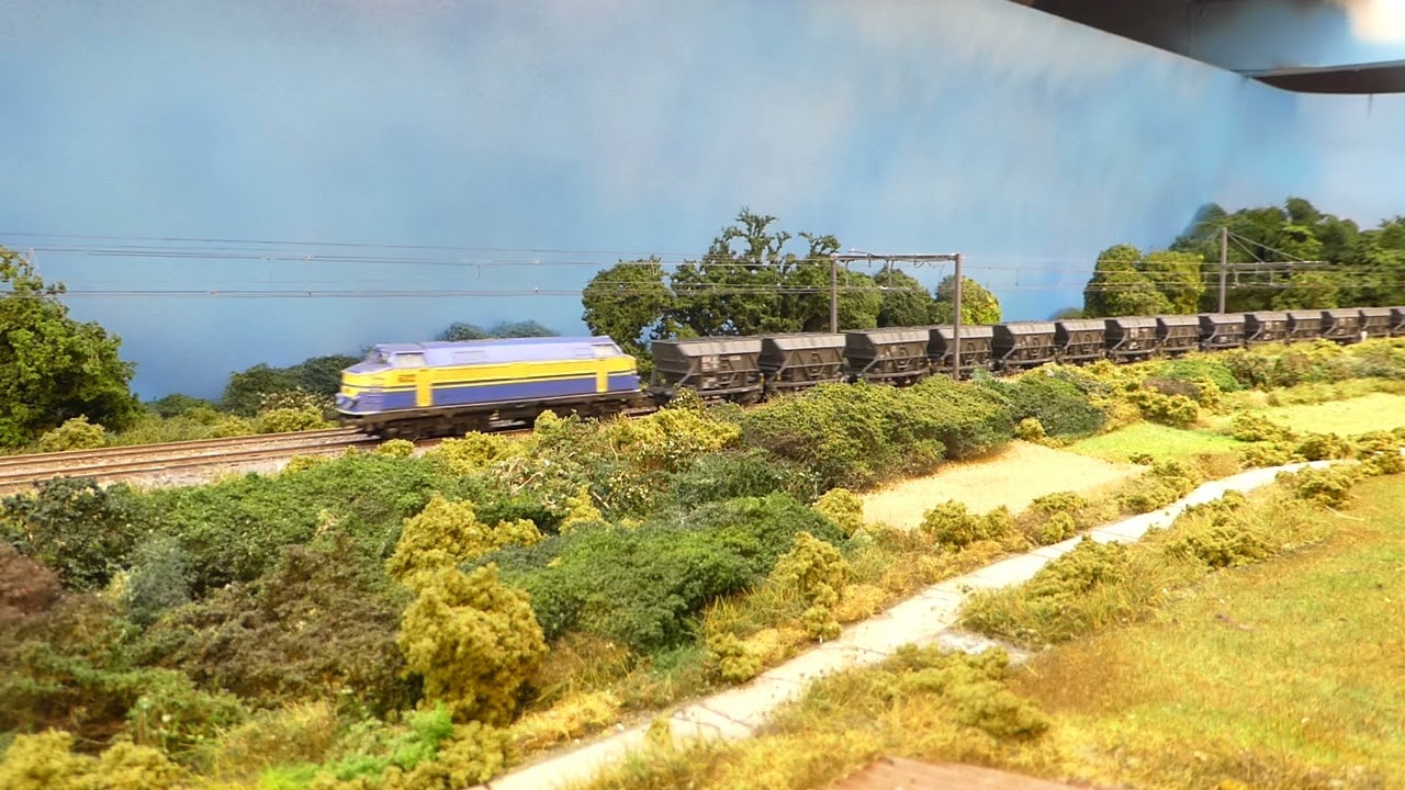 Klassieke NMBS-treinen in schaal N