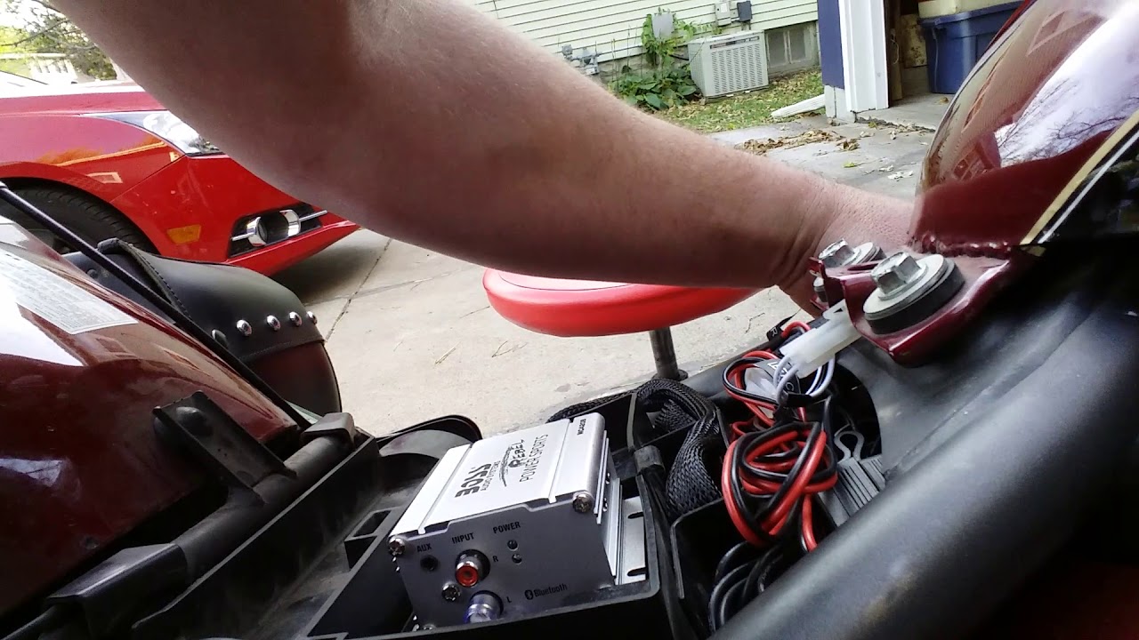 Install of Boss Audio MC420B on 2008 Kawasaki Vulcan 900