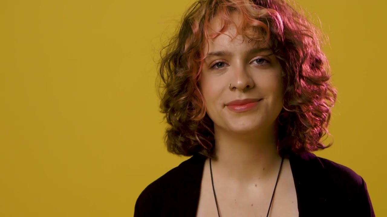 Co dziś powiedziałabyś młodszej sobie? - 12 lesbijek odpowiada