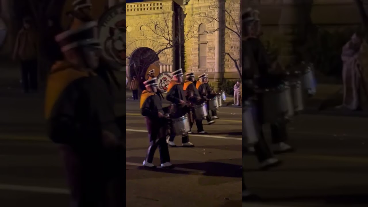 AWESOME DRUM LINE IN CHRISTMAS PARADE 2022 #shorts #christmas