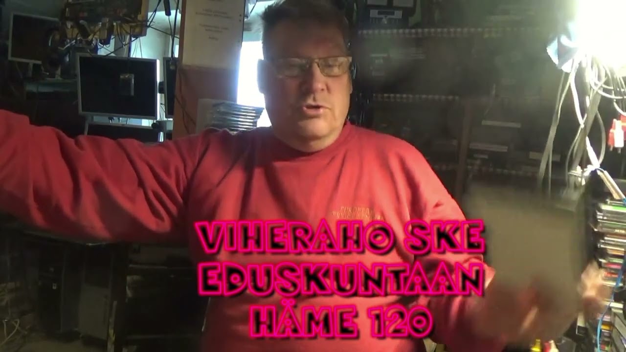21 VAALIMAINOKSIA HIEMAN AUTOON VHS KASETIN KANSSA ELÄMÄÄ
