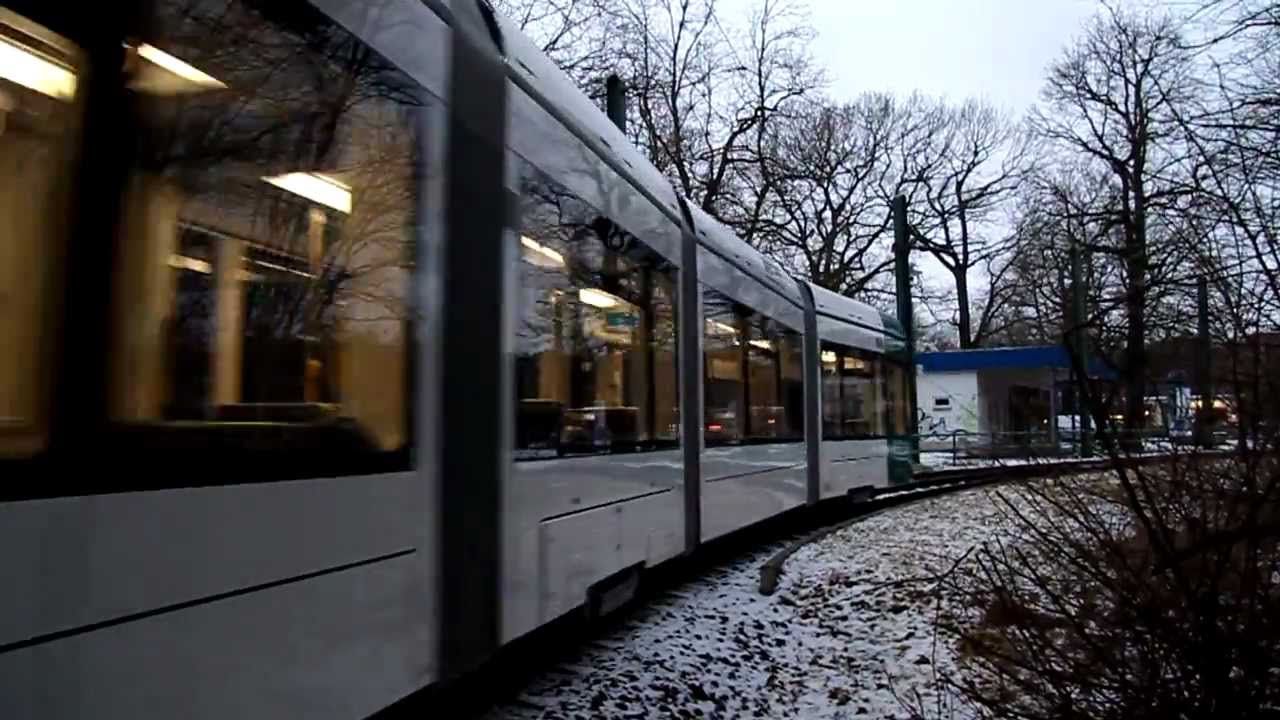 Potsdam: Erster Einsatztag von der Variobahn 426 - Einfahrt Bhf. Pirschheide