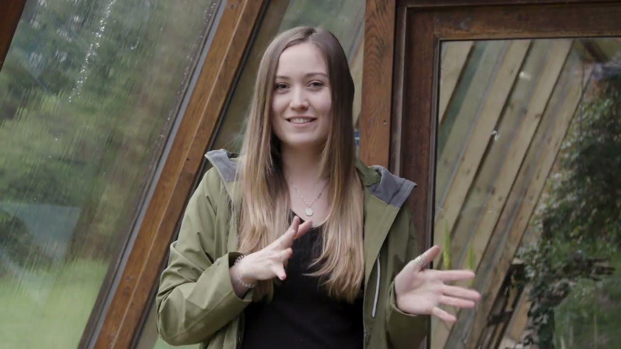 Green Britain TV - Earthships Brighton - Eco-Friendly Living unveiled