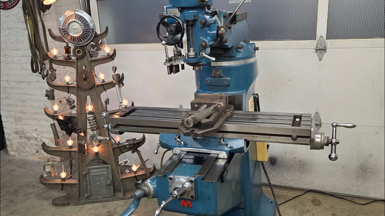 Cleveland Vertical Knee Mill 3 hp
