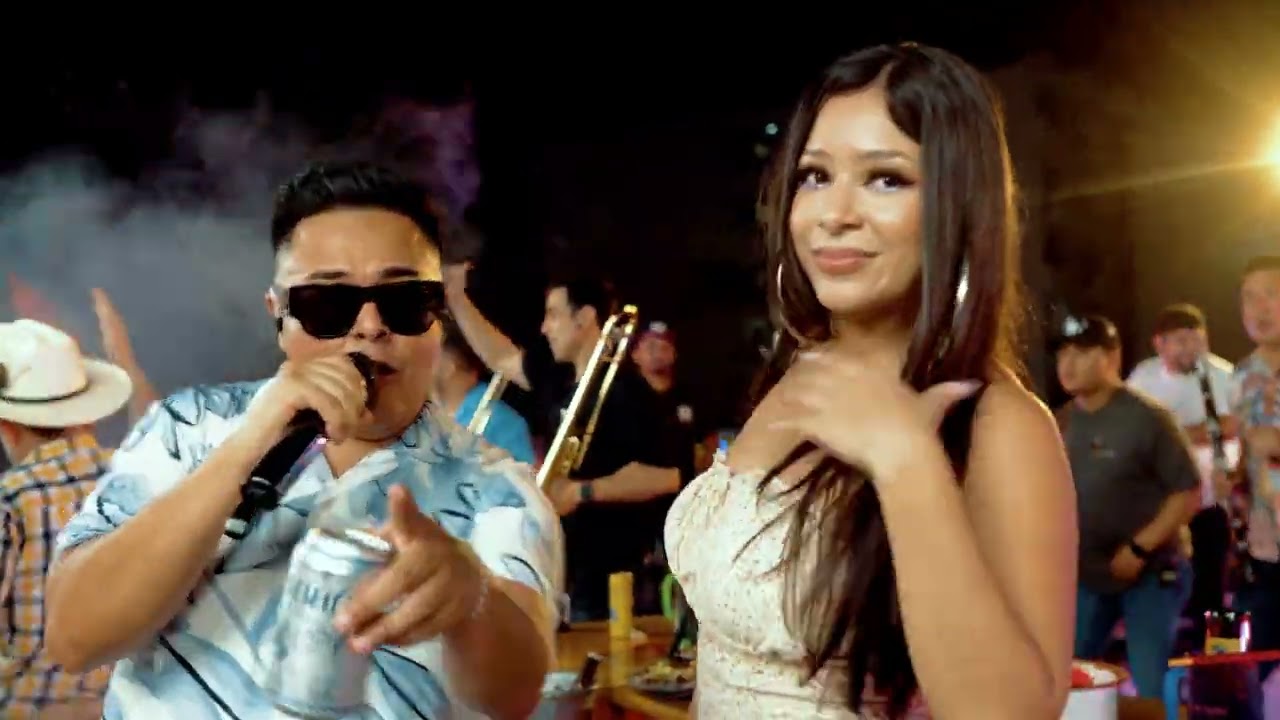 CAROLINA 👄 - BANDA ELEMENTAL