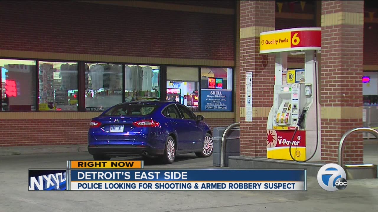 Man shot in leg after armed robbery