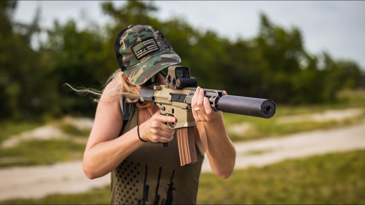 Vicky Stark (RANGE DAY)
