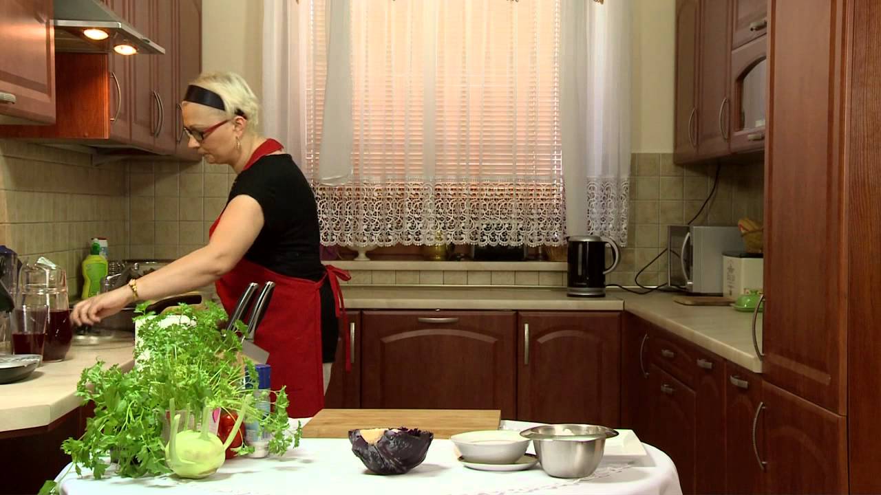 Księgowa w kuchni - rolada, kluski i modro kapusta