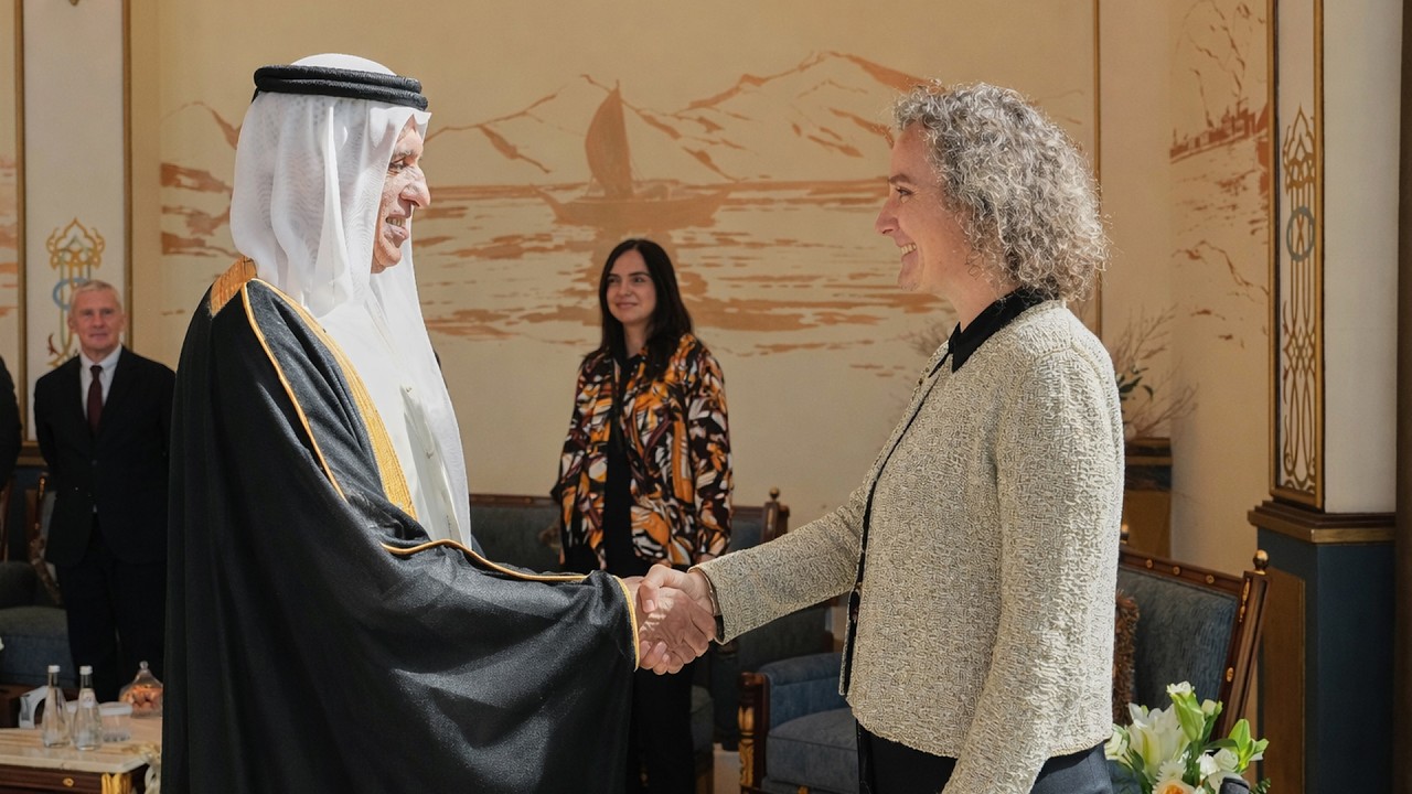 سعود بن صقر يؤكد حرص إمارة رأس الخيمة على تعزيز علاقاتها الدولية