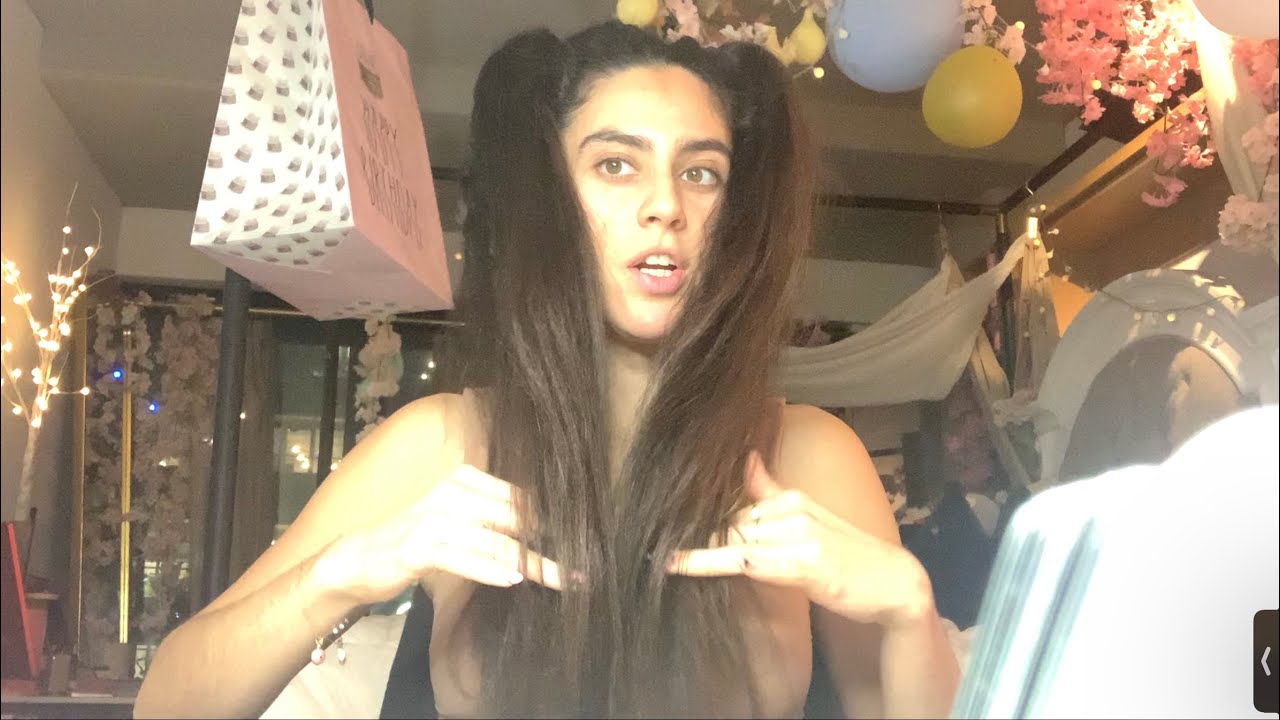 GEMINI♊️U HAVE 1 SOULMATE WALKING OUT D DOOR AS ANOTHER WALKS THRU IT WHICH WAY WILL U TURN UR HEAD?