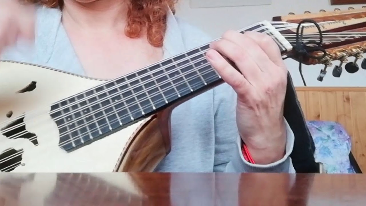 FOLIAS (Pop. Islas Canarias. Interpretadas por Raquel Álvarez al laudino)