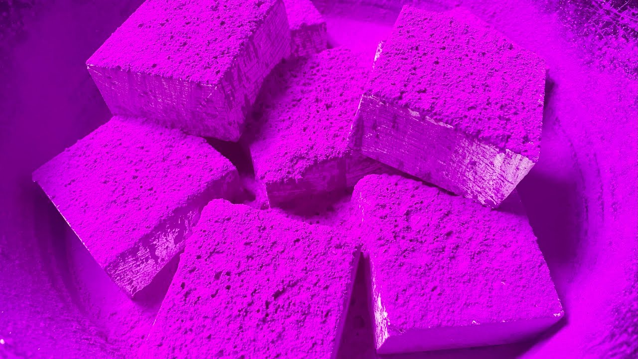 Fresh MagKing with Purple Powder | Sifting