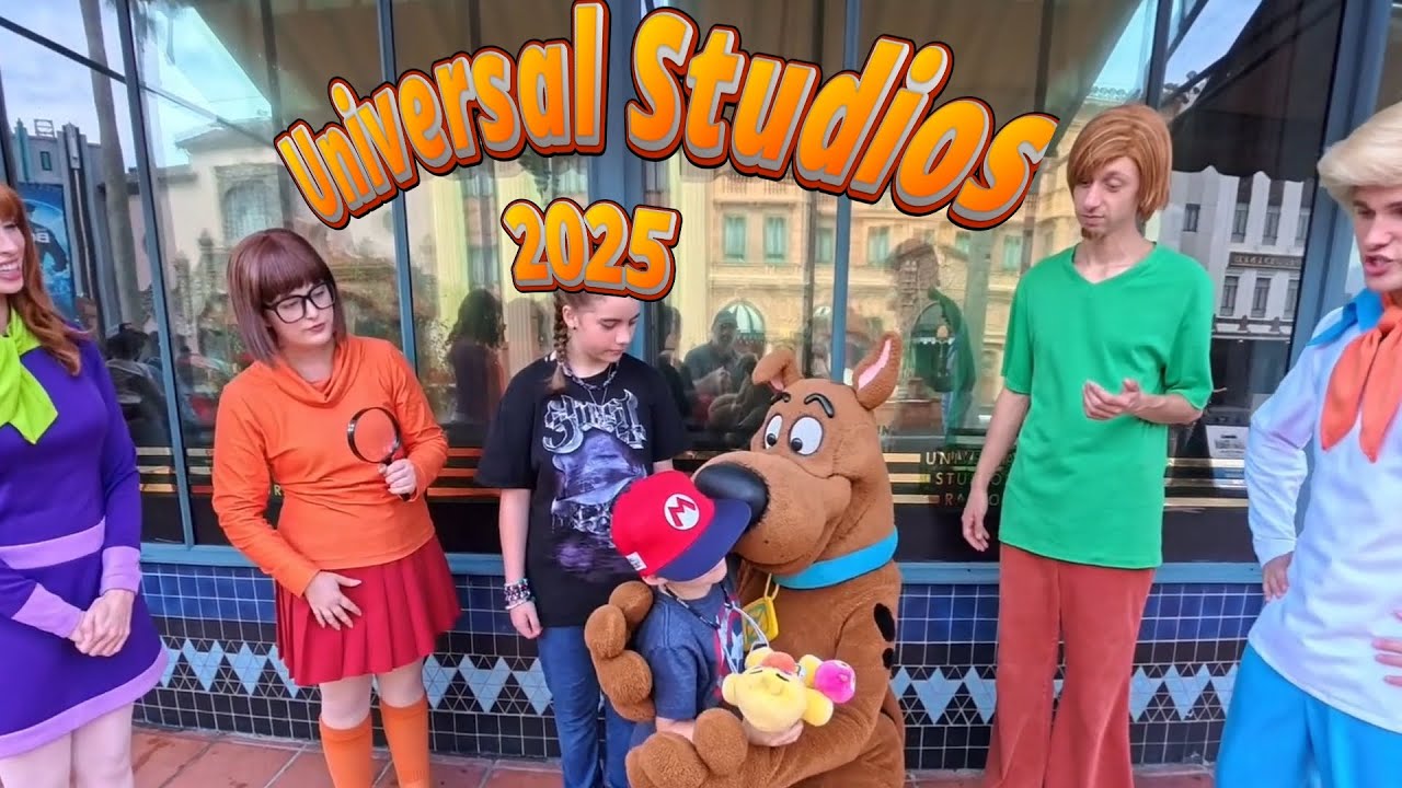 Приключения Universal Studios со Скуби, Гомером, Битлджусом и другими!