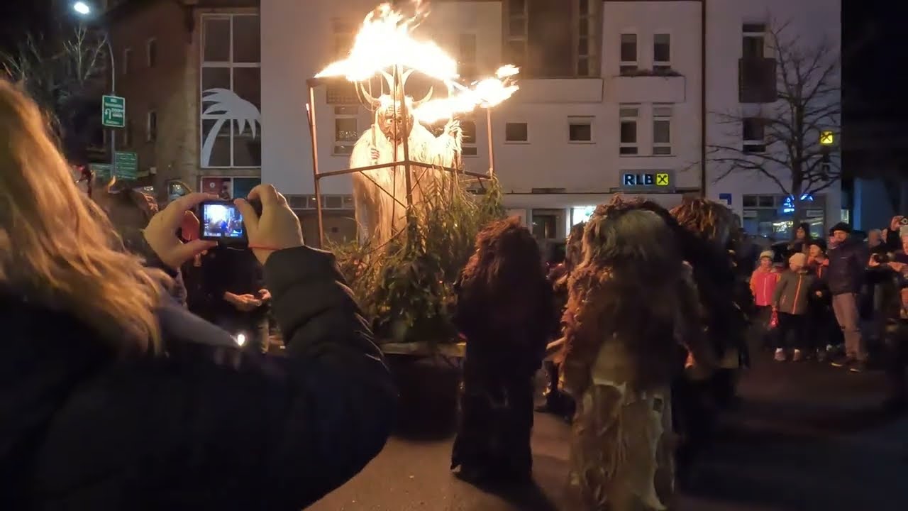 Krampuslauf in Igls |  Über Innsbruck ist der Tuifl los | 2024   4K