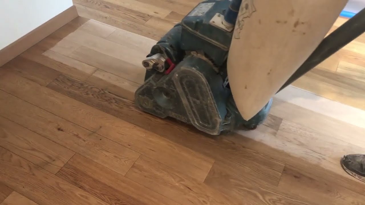 Le ponçage du parquet contrecollé  à Vincennes