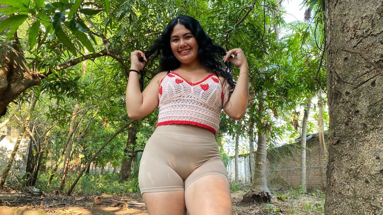 Que gran sonrisa tiene Jasmin está muy alegre
