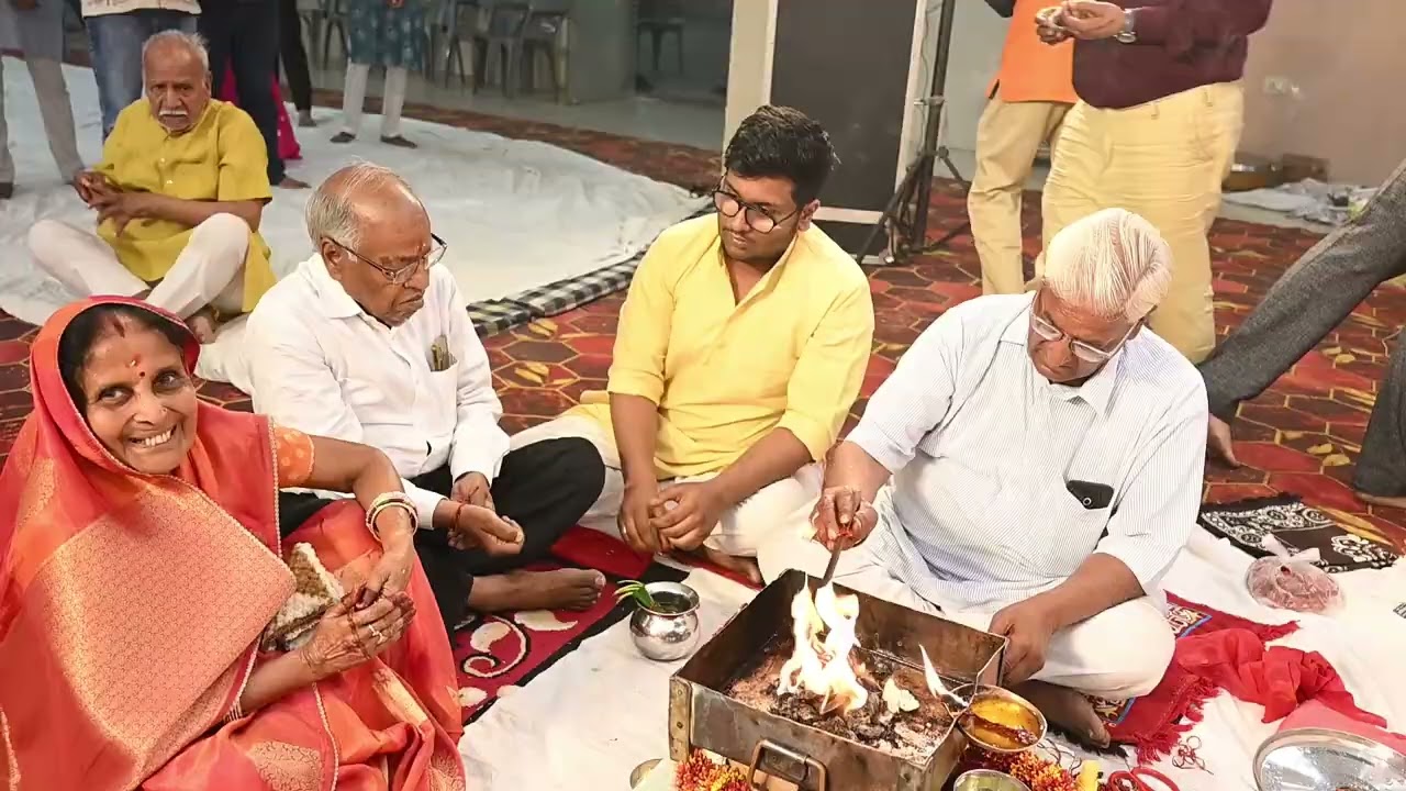falgun baras kirtan 28/02 - shyam bhajan sandhya parivar