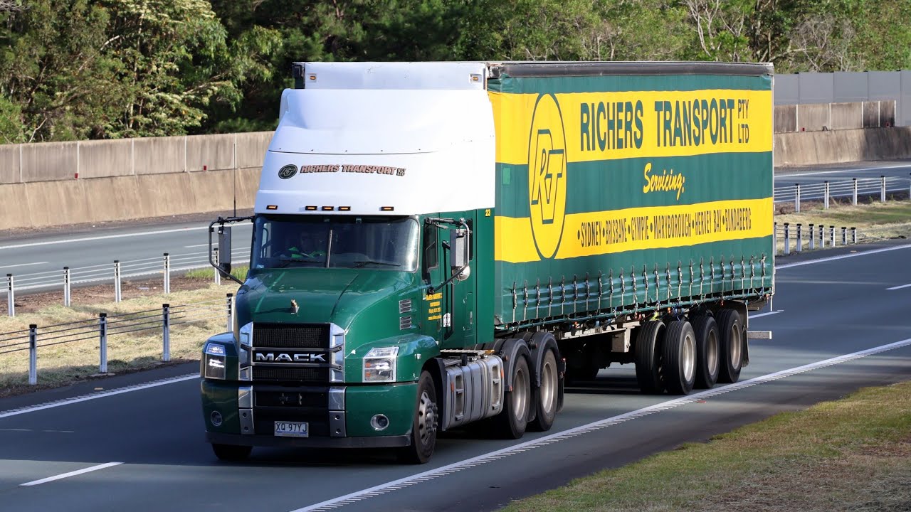 Freight Trucks on the Bruce Highway | M1 Queensland Australia | Episode 5