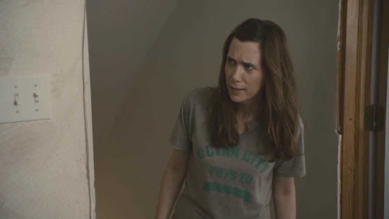 Kristen Wiig and Darren Criss - Girl Most Likely