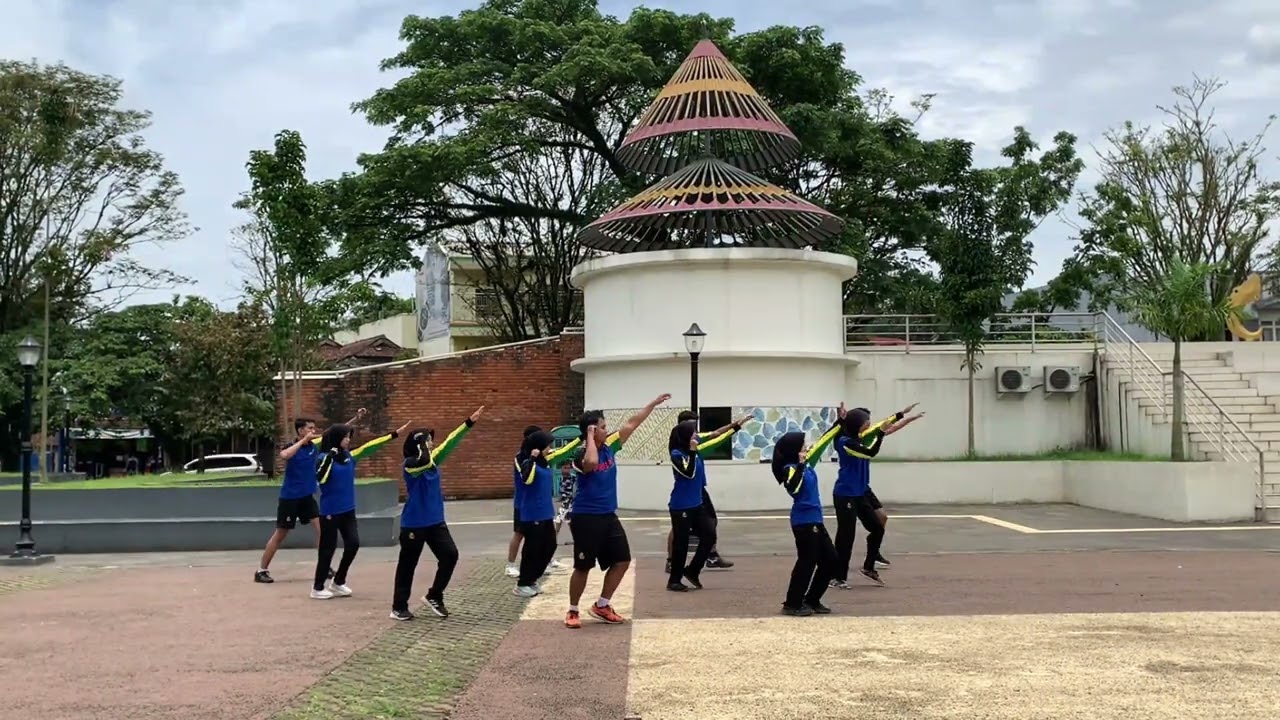 Tugas Kelompok Senam Poco-poco Kelas A Kelompok 4 Pendidikan Jasmani Universitas Siliwangi